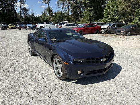 Used 2010 Chevrolet Camaro LT w/ RS Package RWD image 2