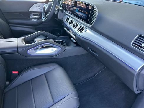 Certified 2025 Mercedes-Benz GLE 350 4MATIC image 18