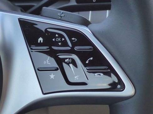 Used 2026 Mercedes-Benz C 300 Sedan image 26