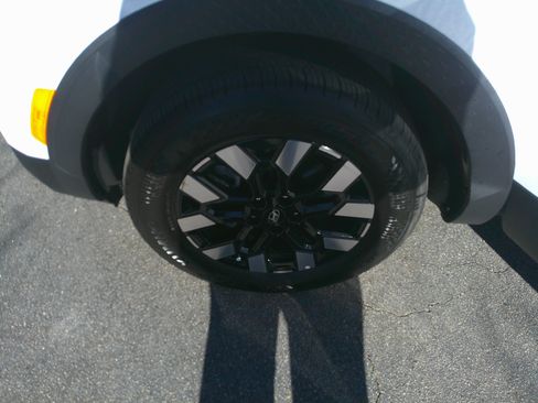 Used 2025 Hyundai Santa Cruz SE image 16