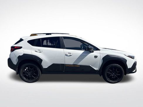 Used 2024 Subaru Crosstrek 2.5i Wilderness AWD/4WD image 8