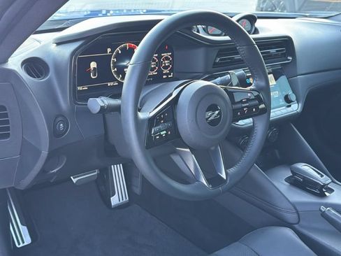 Used 2024 Nissan Z Performance w/ Floor Mat Package RWD image 17
