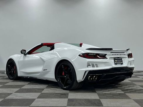 Used 2025 Chevrolet Corvette E-Ray w/ Battery Protection Package image 8