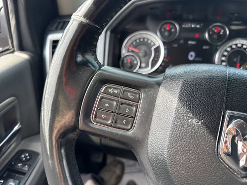 Used 2018 RAM 1500 Big Horn AWD/4WD image 37
