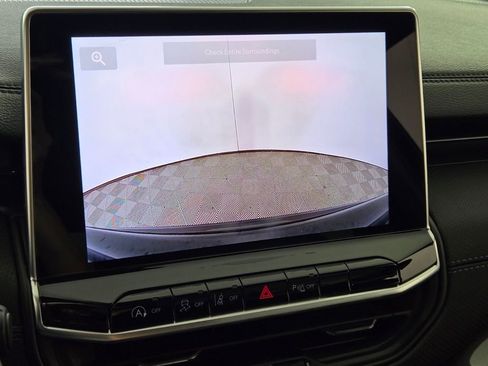 New 2026 Jeep Compass Limited image 21