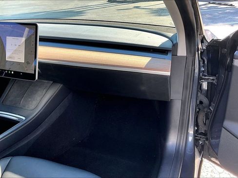 Used 2021 Tesla Model 3 Performance AWD/4WD image 23