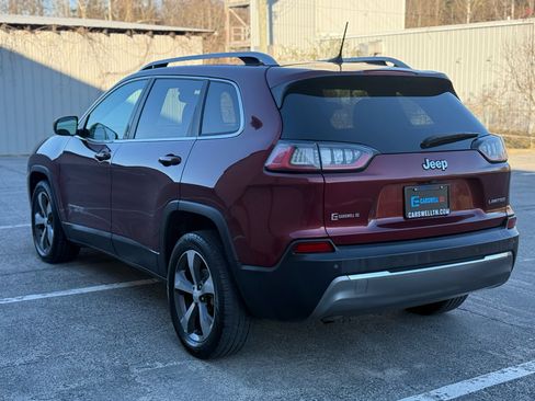 Used 2019 Jeep Cherokee Limited image 7