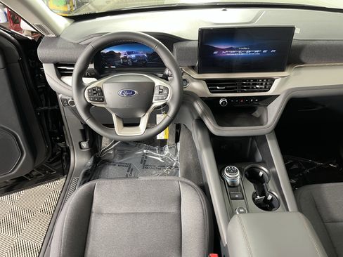 New 2026 Ford Explorer Active AWD/4WD image 10