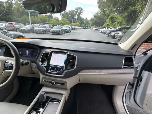 Used 2023 Volvo XC90 B6 Plus w/ Protection Package Premier AWD/4WD image 22