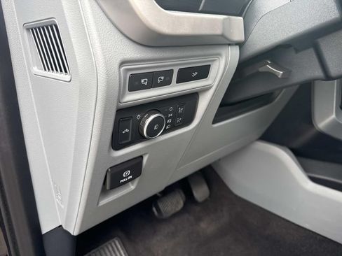 Used 2022 Ford F150 XLT w/ Equipment Group 302A High AWD/4WD image 20