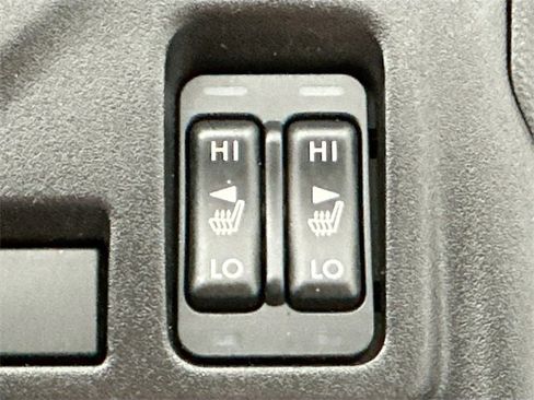 Used 2017 Subaru Impreza 2.0i Limited image 18
