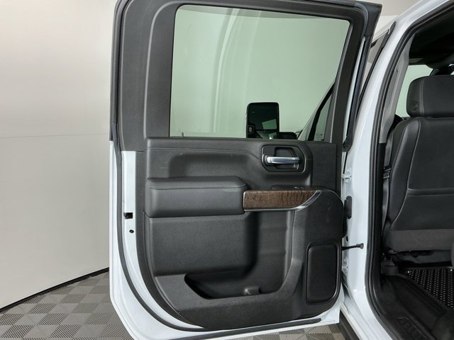 Used 2021 GMC Sierra 3500 Denali w/ Denali Ultimate Package AWD/4WD image 28