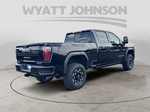 New 2026 GMC Sierra 2500 AT4X AWD/4WD image 5