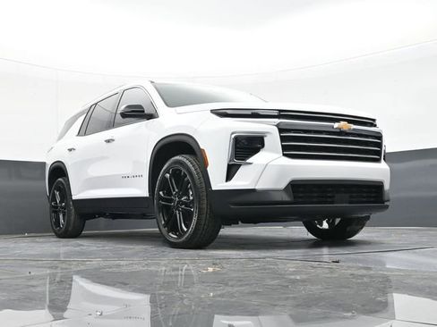 New 2026 Chevrolet Traverse LT w/ LPO, Floor Liner Package image 50
