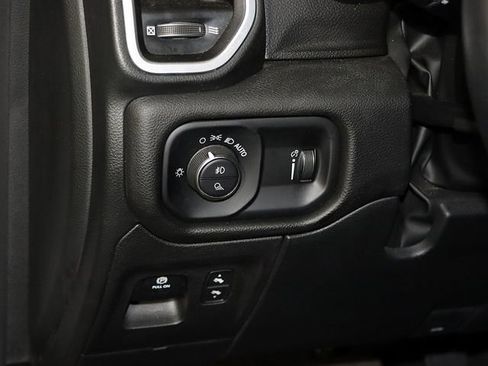 Used 2023 RAM 1500 Big Horn image 26