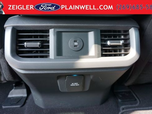 Used 2026 Ford F150 XLT AWD/4WD image 12