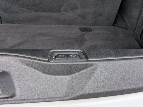 Used 2025 BMW X7 xDrive40i AWD/4WD image 14