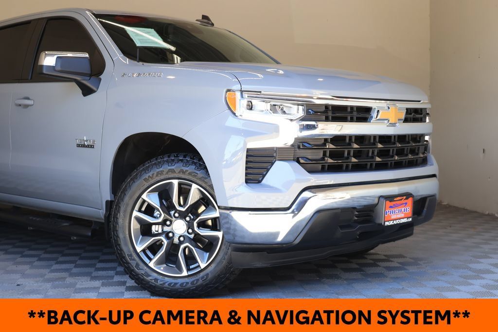 Used 2024 Chevrolet Silverado 1500 LT w/ Texas Edition Plus RWD image 3