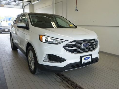 Used 2022 Ford Edge SEL w/ Convenience Package AWD/4WD image 16