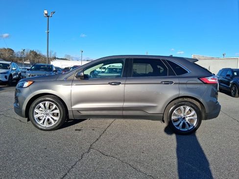 Used 2024 Ford Edge Titanium image 8