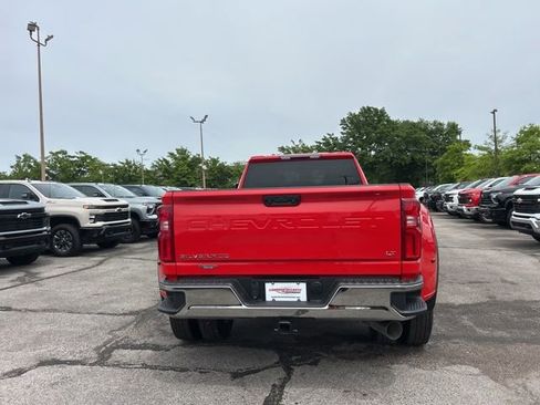New 2026 Chevrolet Silverado 3500 LT w/ Convenience Package AWD/4WD image 4