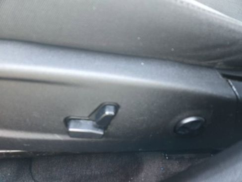 Used 2016 Dodge Charger SXT w/ Blacktop Package image 12