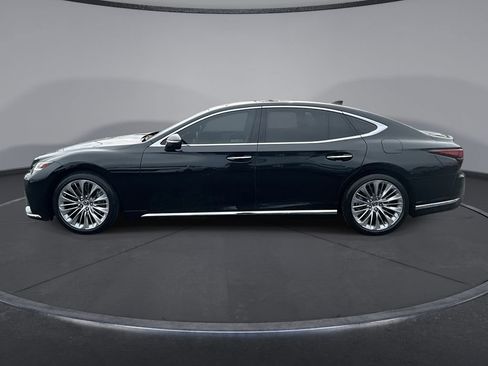 Used 2022 Lexus LS 500 w/ Interior Upgrade Package RWD image 15