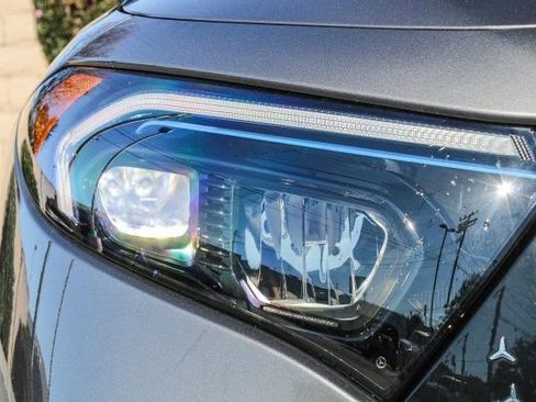 New 2025 Mercedes-Benz EQB 300 300 image 4