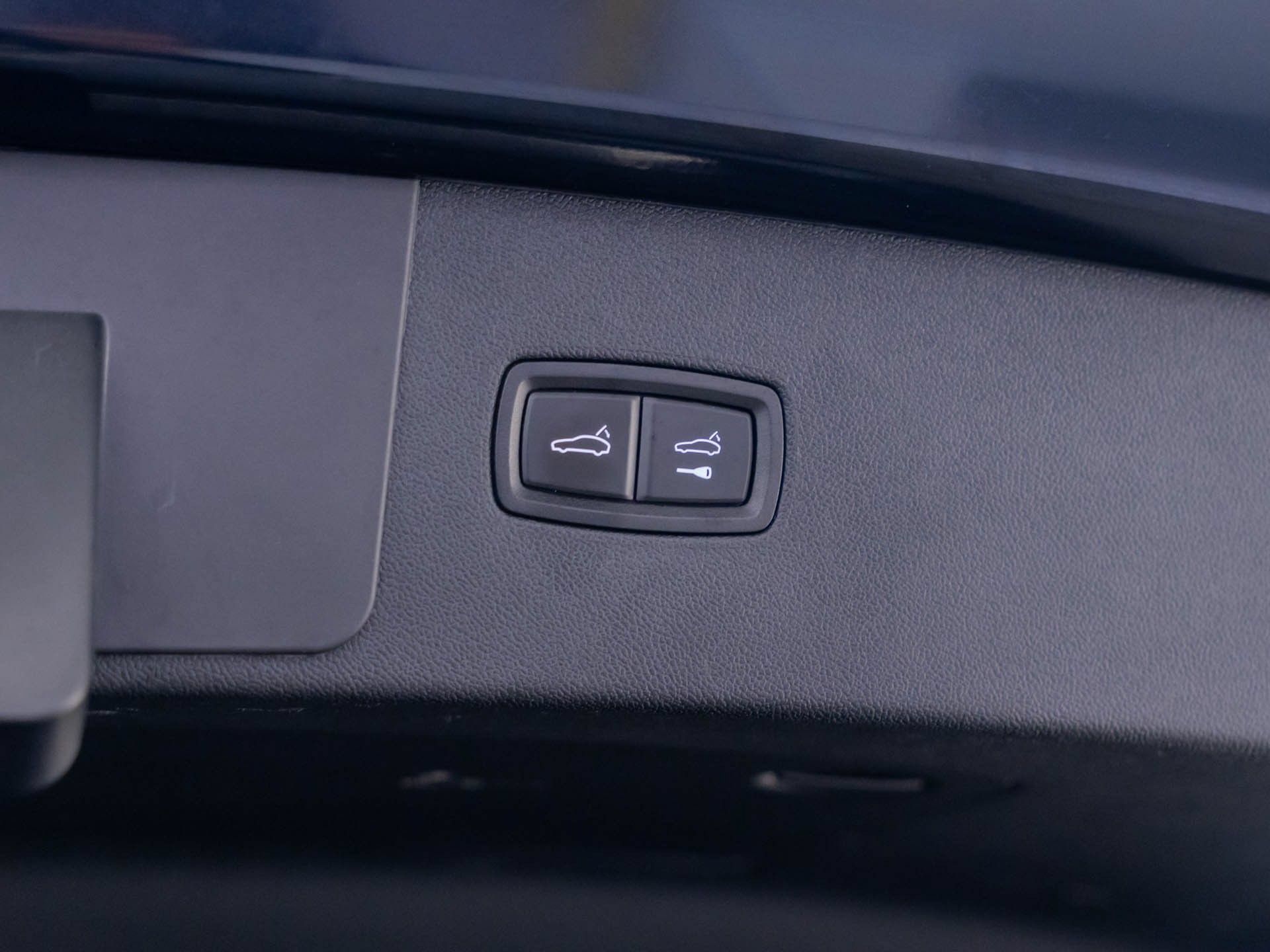 Certified 2021 Porsche Cayenne GTS AWD/4WD image 32