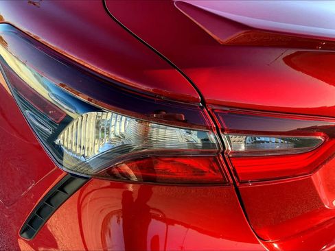 Used 2023 Toyota Camry SE FWD image 27
