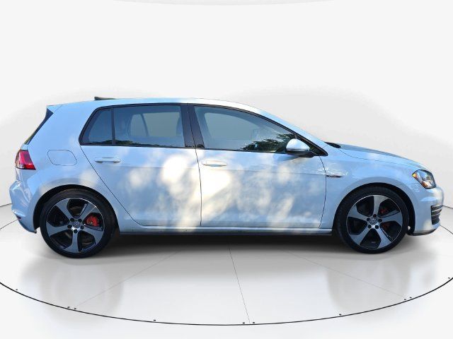 Used 2015 Volkswagen GTI SE FWD image 4