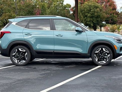 New 2026 Kia Seltos SX image 3