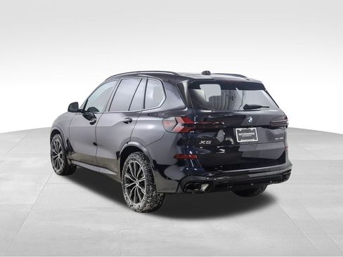New 2026 BMW X5 xDrive40i w/ M Sport Package image 3