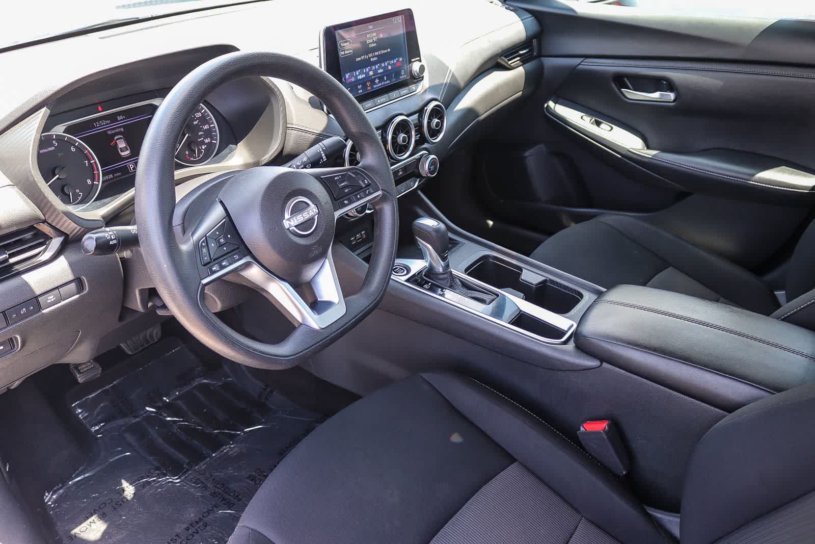 Used 2024 Nissan Sentra SV FWD image 17