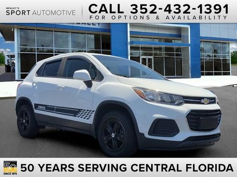 Used 2017 Chevrolet Trax LS AWD/4WD image 1