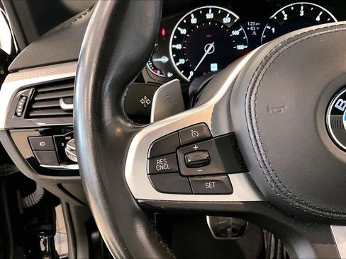 Used 2019 BMW 540i w/ M Sport Package RWD image 22