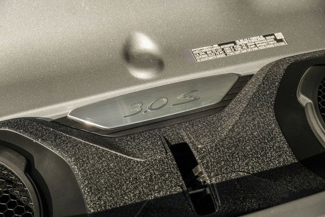 Used 2025 Porsche 911 Carrera S RWD image 16