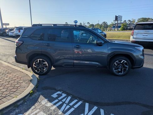 Certified 2025 Subaru Forester Limited w/ Popular Package #2 AWD/4WD image 4