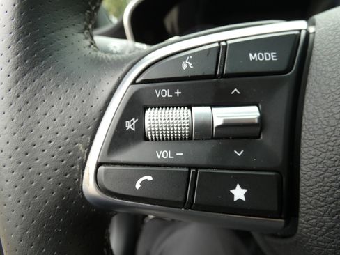 Used 2023 Genesis G70 2.0T w/ Sport Prestige Package image 64