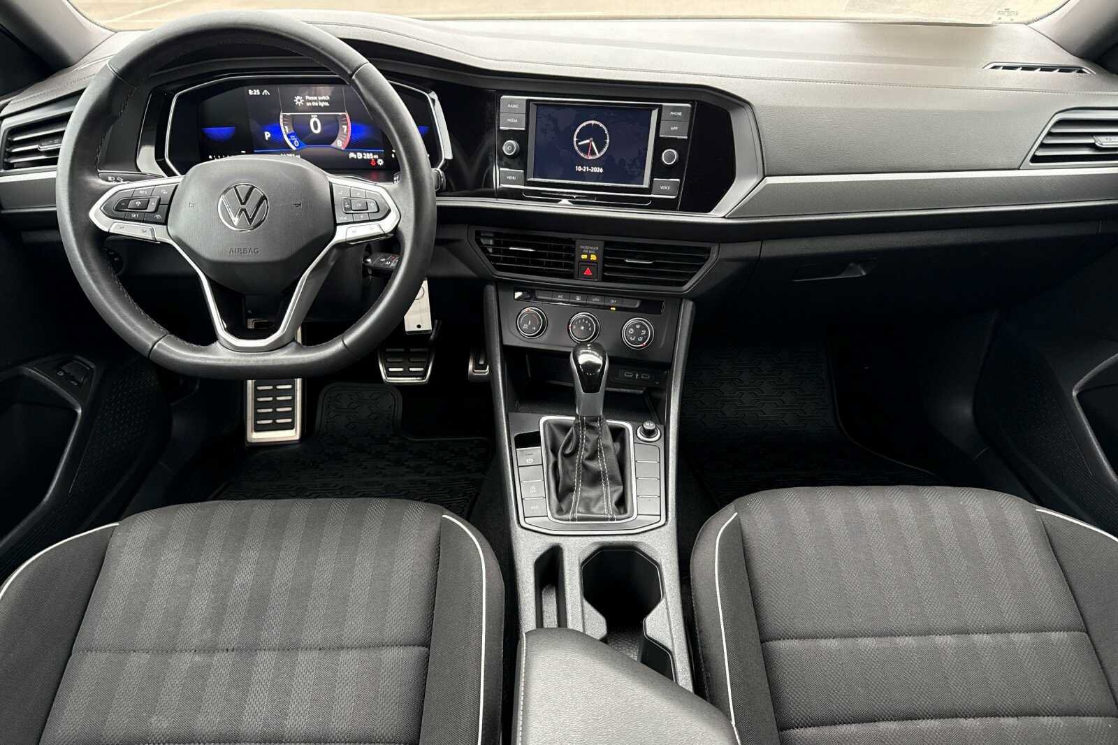 Certified 2023 Volkswagen Jetta Sport FWD image 13
