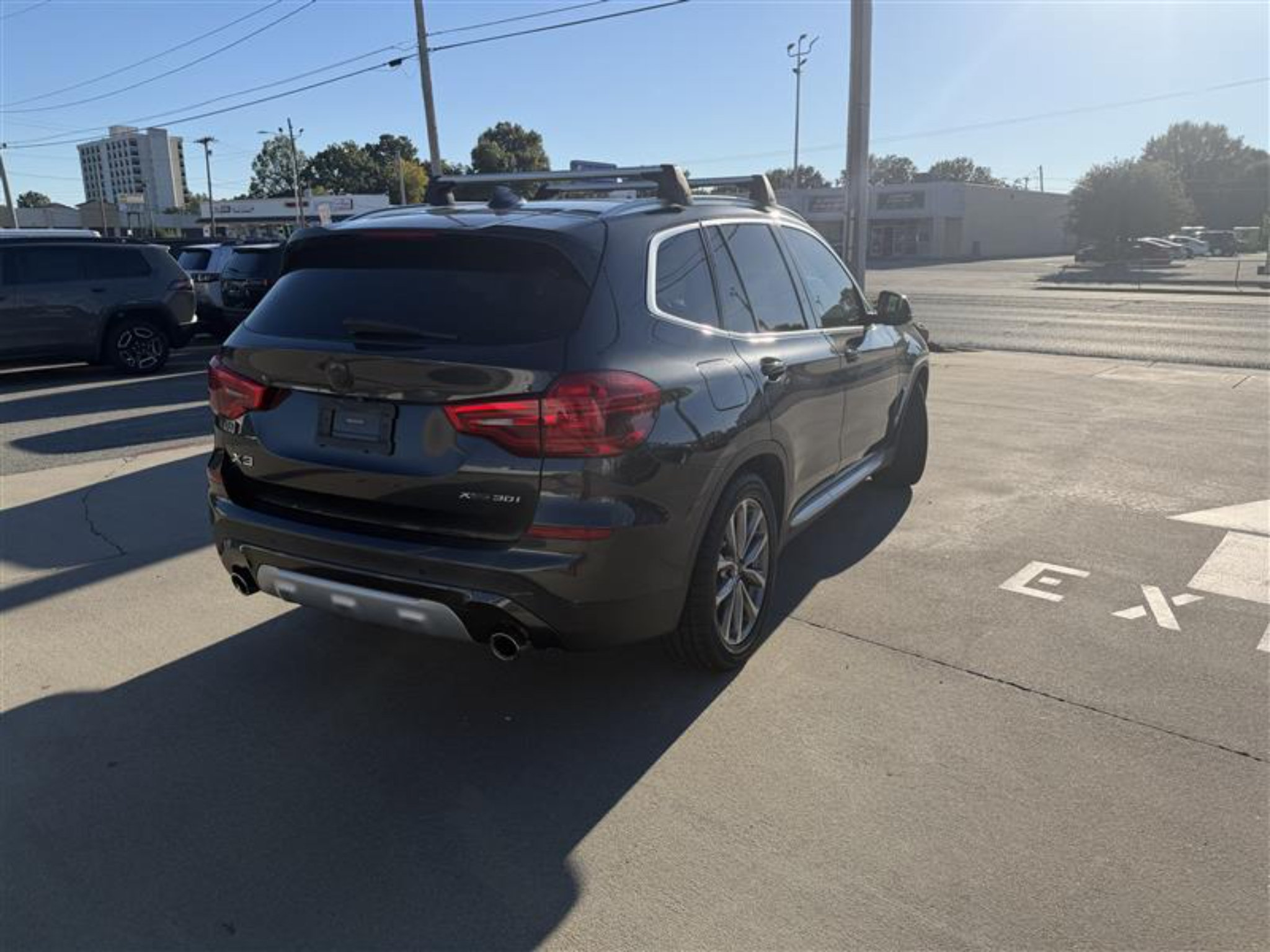 Used 2019 BMW X3 xDrive30i w/ Driving Assistance Package AWD/4WD image 5