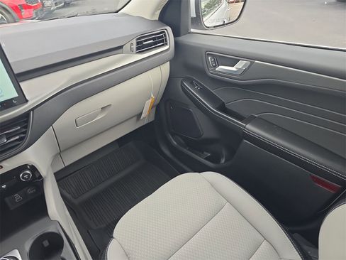 New 2026 Ford Escape Base w/ Class II Trailer Tow Package image 11