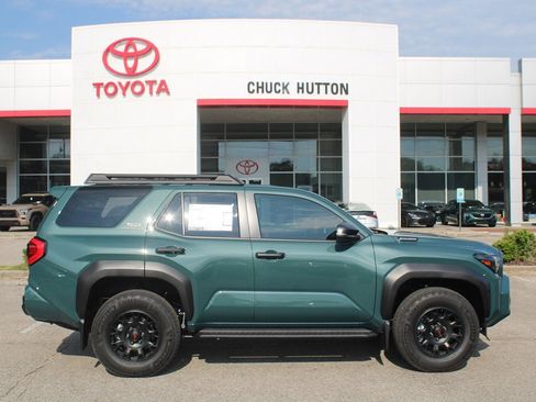 Used 2025 Toyota 4Runner TRD Off-Road image 21