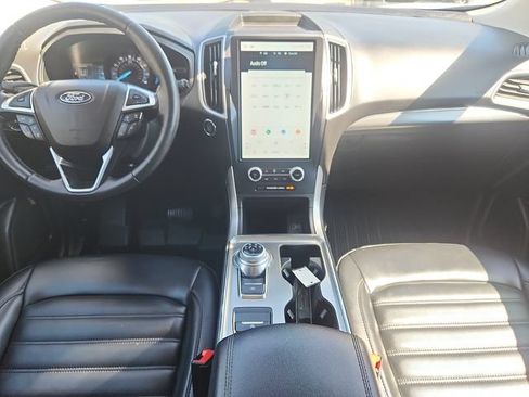 Certified 2022 Ford Edge SEL w/ Convenience Package AWD/4WD image 8