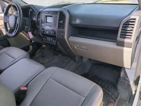 Used 2022 Ford F350 XL w/ Power Equipment Group image 10