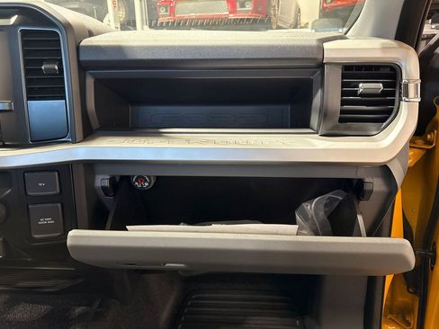 Used 2025 Ford F250 XLT w/ 360-Degree Camera Package image 99