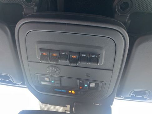 Used 2024 Ford Bronco Big Bend AWD/4WD image 31