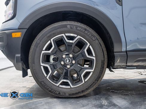 Used 2025 Ford Bronco Sport Outer Banks w/ Outer Banks Tech Package+ image 41