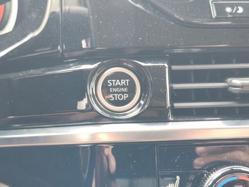 Used 2023 Nissan Pathfinder Platinum image 21