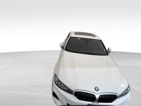 Used 2024 BMW 330e xDrive image 19
